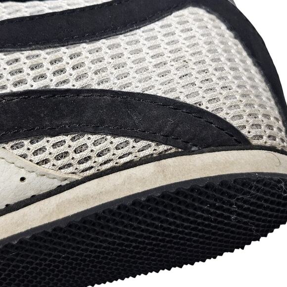 Brooks Nerve LD Track Shoes Size 11 White Running Athletic Spikes - Picture 10 of 15